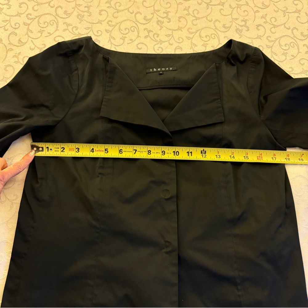 Theory Cropped Belted Blazer - Picture 14 of 16